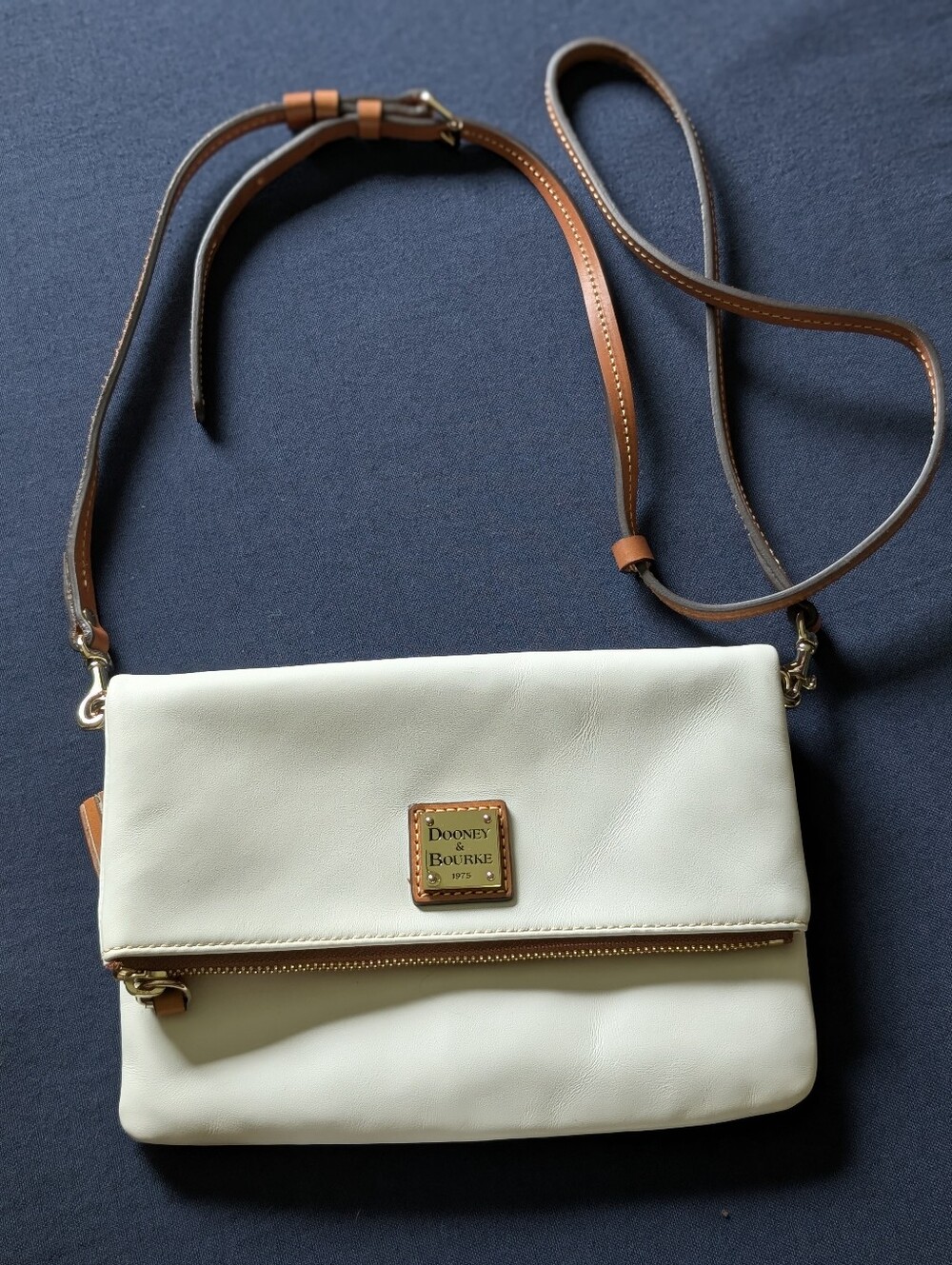 Dooney and Bourke Crossbody bag Leather